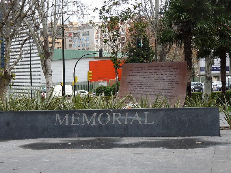 Memorial de Zaragoza a las víctimas del Yak-42